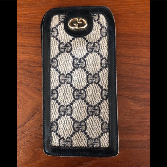 Gucci Accessories - Vintage Gucci Eyeglass case